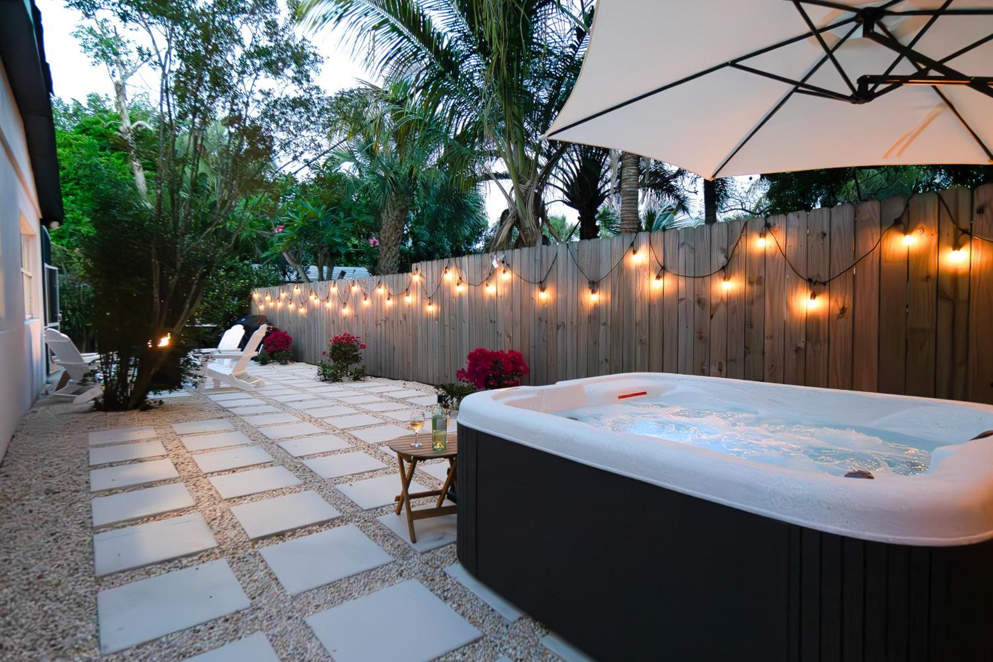 West Palm Beach Elegant 5Br With Hot Tub And Fire Pit Near Beach Вест-Палм-Біч Екстер'єр фото